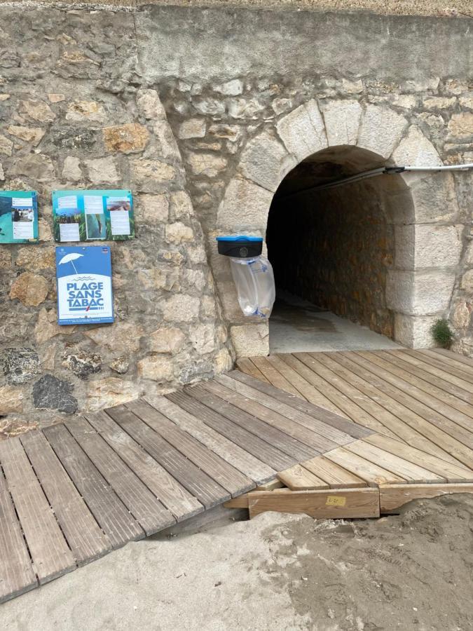 Bandol Piscine Calme